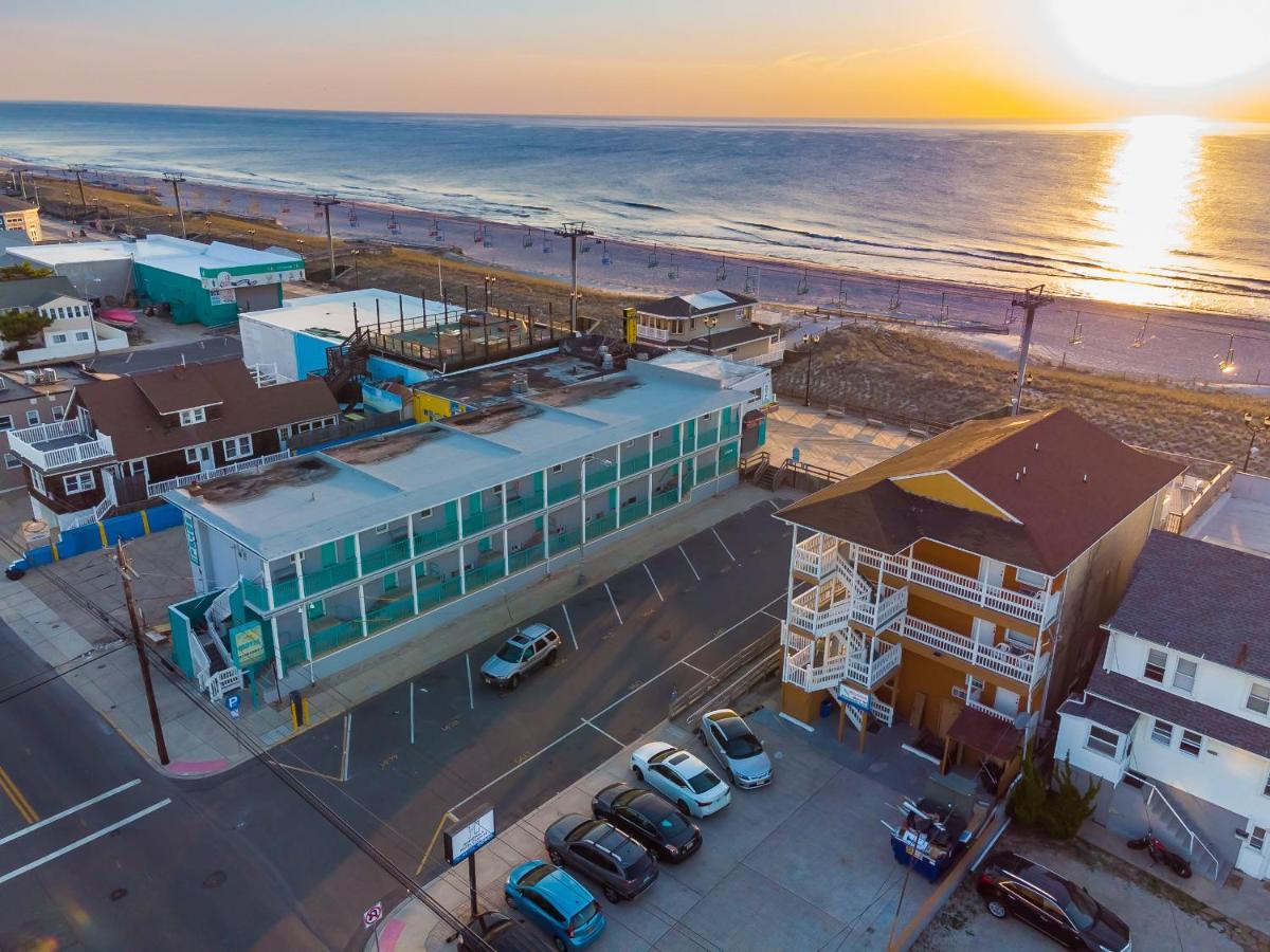 Boardwalk Sand & Surf Beach Hotel Oceanfront Seaside Heights Exterior photo